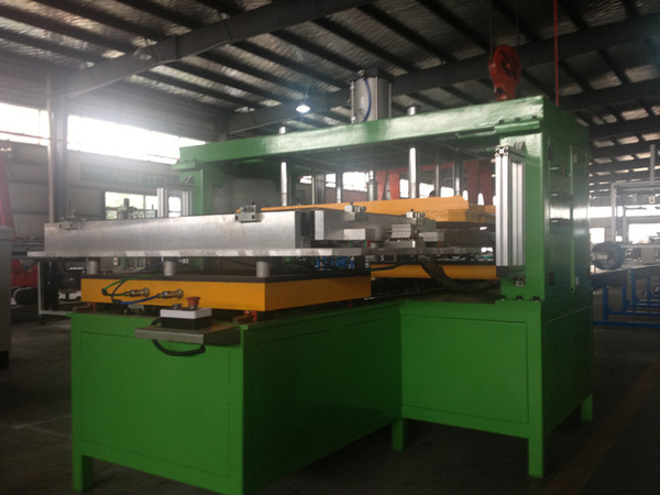 Special machine for pressure bonding of refrigerator plate tube evaporator
